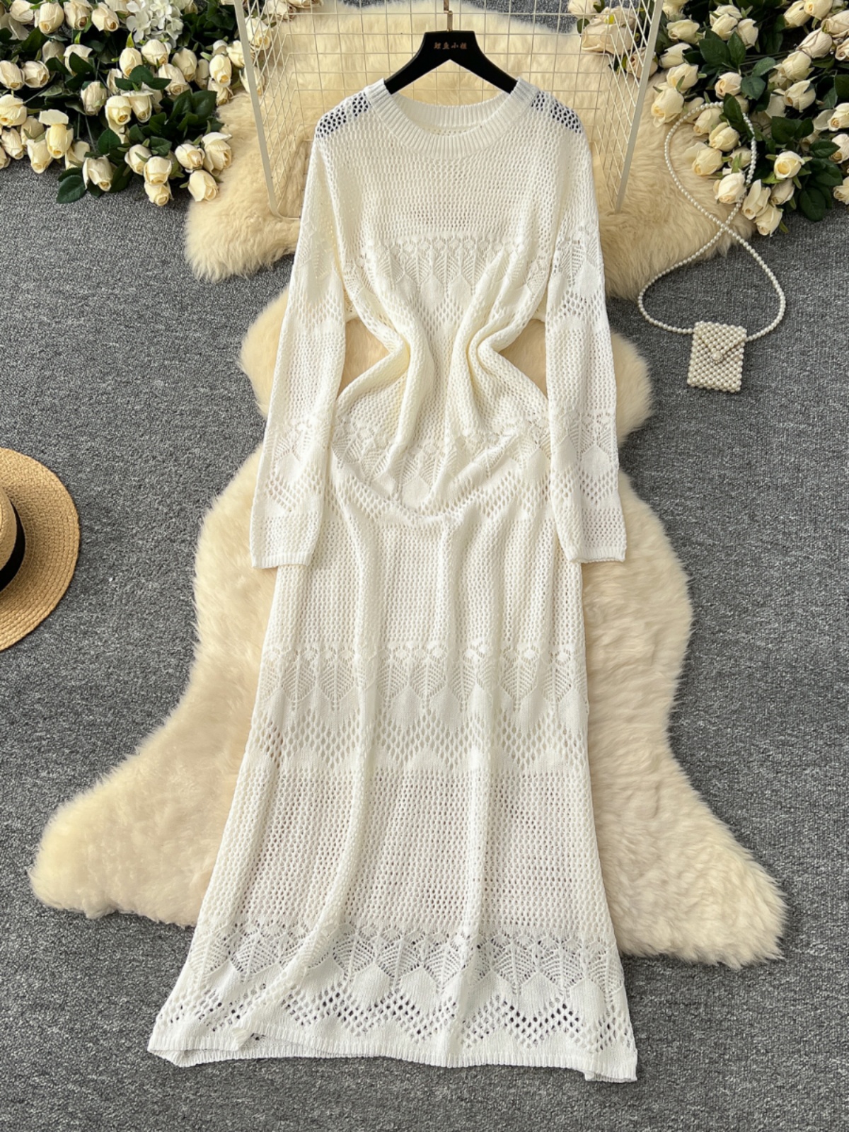 Korean gentle style, age reducing and lazy style, hollowed out hook and flower knitted dress, women's interior with camisole dress, two-piece set Korean gentle style, age reducing and lazy style, hollowed out hook and flower knitted dress, women's interior with camisole dress, two-piece set