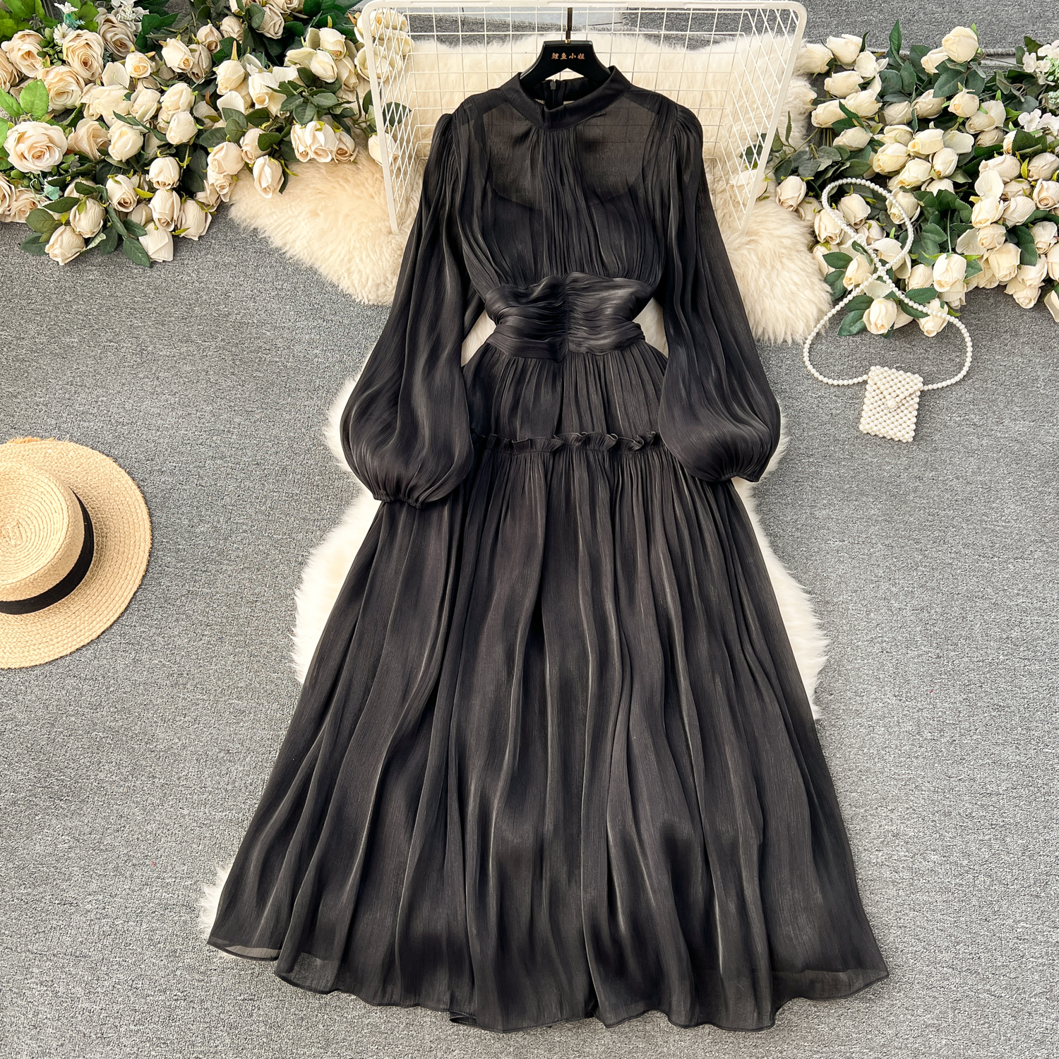 High end dress for women in early spring 2024, new style with a stand up collar, heart mechanism, pleated waist, long style, bubble sleeve dress High end dress for women in early spring 2024, new style with a stand up collar, heart mechanism, pleated waist, long style, bubble sleeve dress