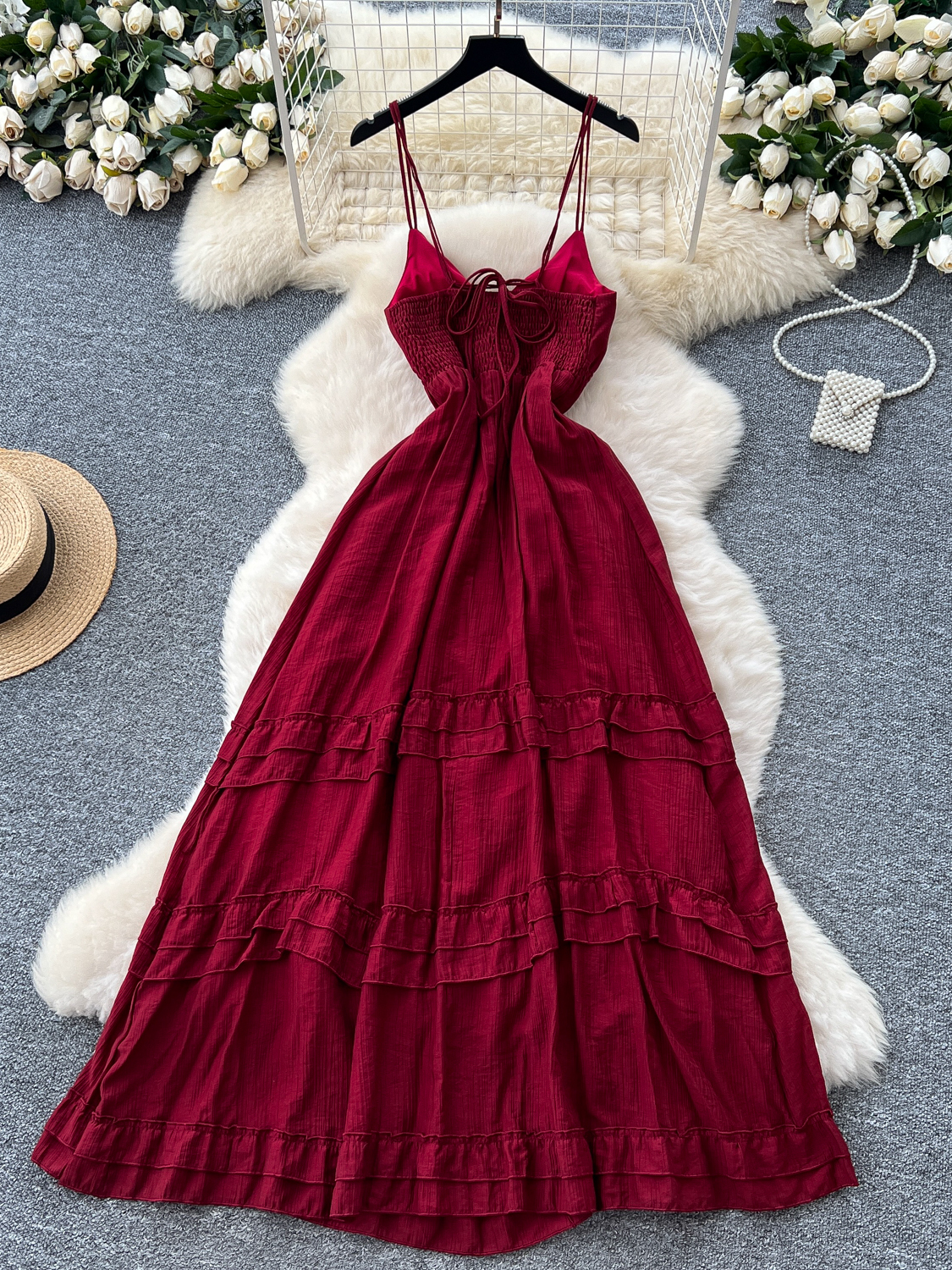 Red vacation style dress for women in summer 2025, French style, pure desire, waist cinching temperament, suspender, mushroom edge, backless long skirt Red vacation style dress for women in summer 2025, French style, pure desire, waist cinching temperament, suspender, mushroom edge, backless long skirt