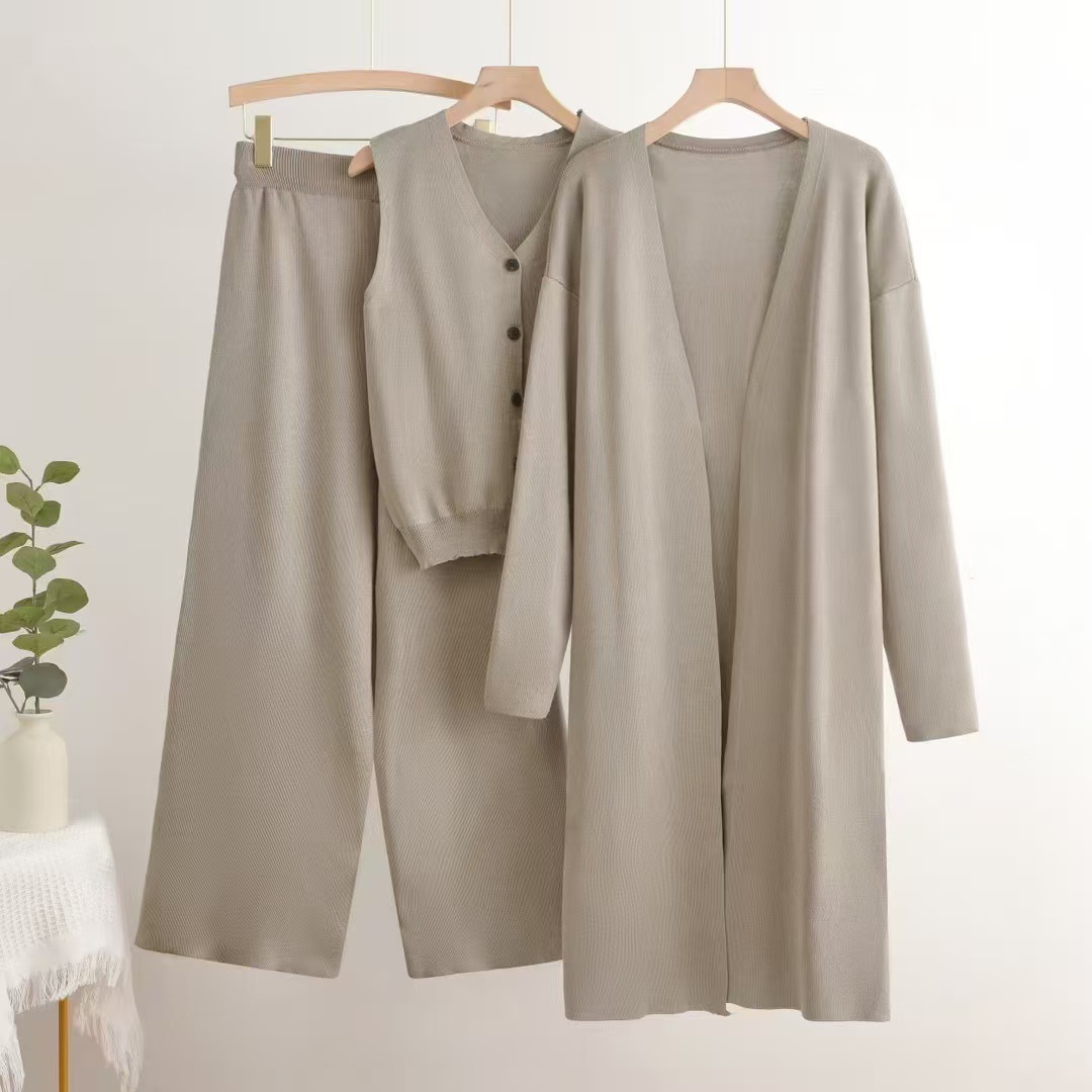 Autumn and winter lazy style sweater cardigan jacket versatile base shirt 2023 new women's wide leg pants fashionable three piece set trendy