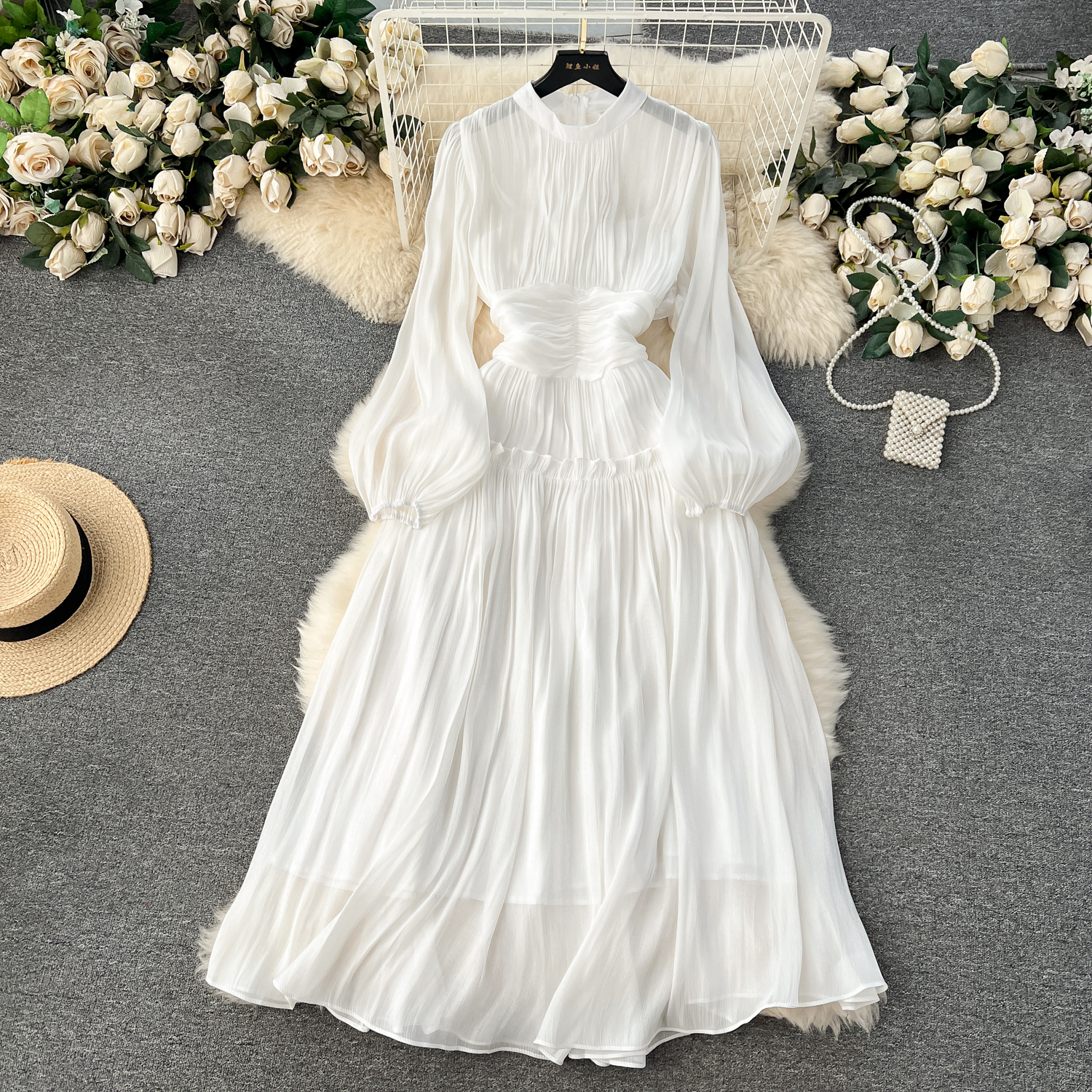 High end dress for women in early spring 2024, new style with a stand up collar, heart mechanism, pleated waist, long style, bubble sleeve dress High end dress for women in early spring 2024, new style with a stand up collar, heart mechanism, pleated waist, long style, bubble sleeve dress