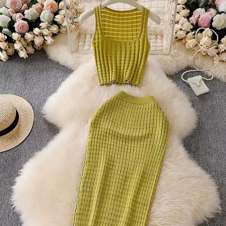 Retro spicy girl Hong Kong style set, women's summer short vest top, versatile high waisted skirt, knitted two-piece set