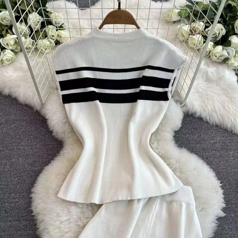 Fashion suit women's Korean version sleeveless slim knit top two-piece set casual high waist slimming straight leg wide leg pants Fashion suit women's Korean version sleeveless slim knit top two-piece set casual high waist slimming straight leg wide leg pants