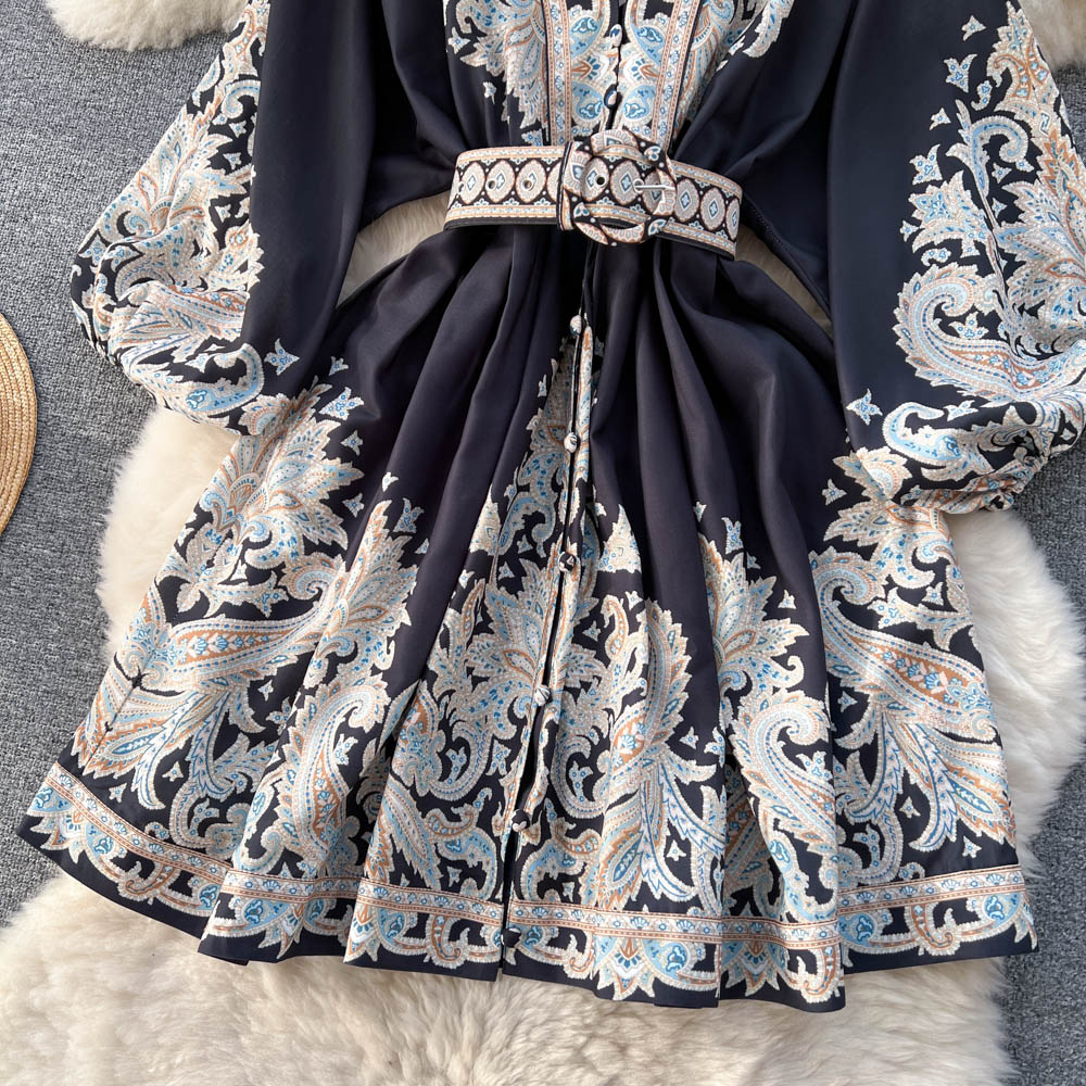 Spring new style French retro printed single breasted V-neck lantern sleeves with cinched waist, mid length, short dress trendy Spring new style French retro printed single breasted V-neck lantern sleeves with cinched waist, mid length, short dress trendy