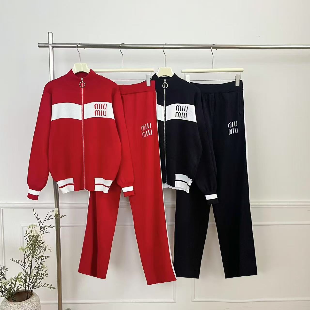 Cross border Spring New High end Leisure Fashion Sports Knitted Set Women's Contrast Splicing Casual Coat Wide Leg Pants Cross border Spring New High end Leisure Fashion Sports Knitted Set Women's Contrast Splicing Casual Coat Wide Leg Pants