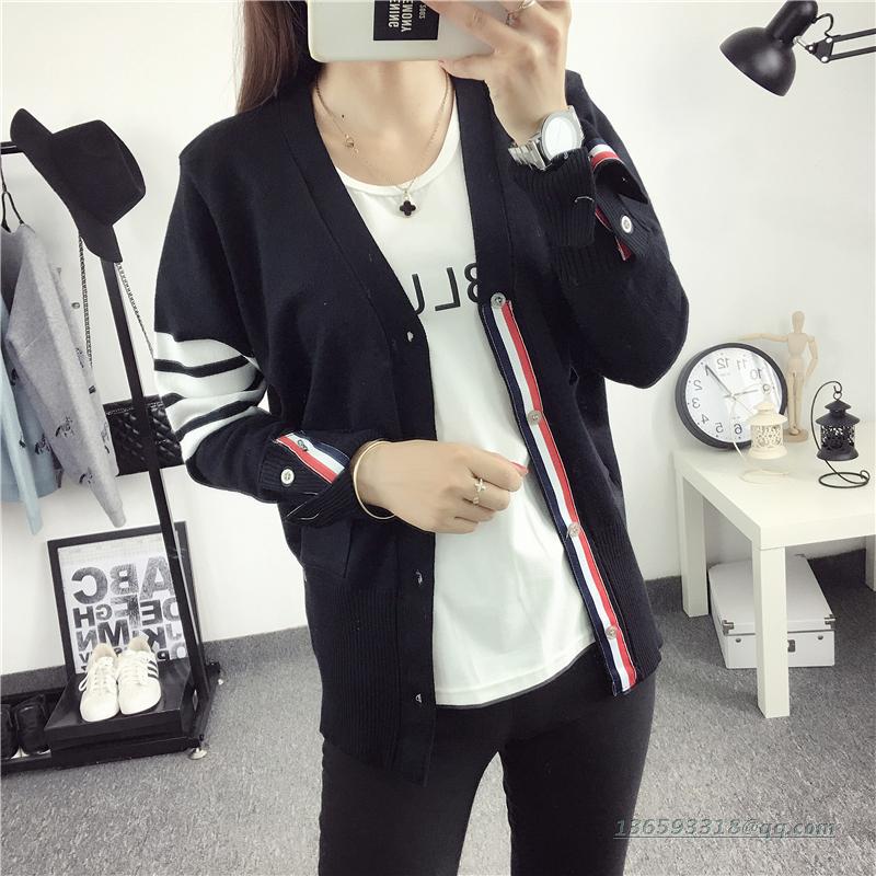 Men's and women's knitted cardigans, women's short sweaters, women's couples' autumn clothes, spring and autumn loose jackets, knitted jackets Men's and women's knitted cardigans, women's short sweaters, women's couples' autumn clothes, spring and autumn loose jackets, knitted jackets