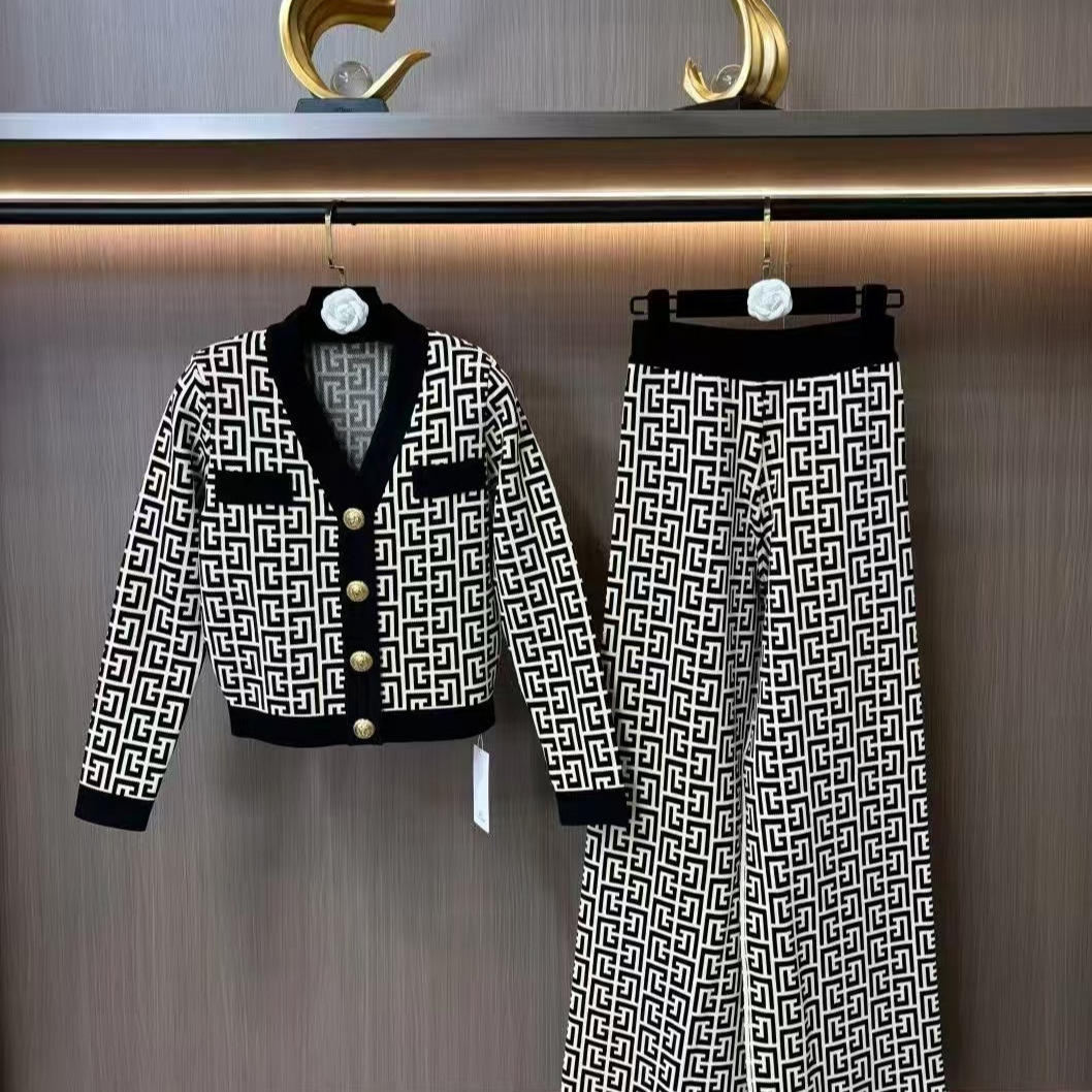 Cross border 2025 Autumn New Full Jacquard V-neck Cardigan+Pants Knitted Two Piece Set
