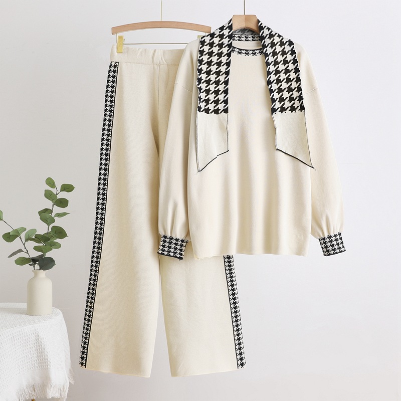 European and American style autumn and winter knitted suit, high waisted temperament knitted top, wide leg pants with a herringbone scarf set European and American style autumn and winter knitted suit, high waisted temperament knitted top, wide leg pants with a herringbone scarf set