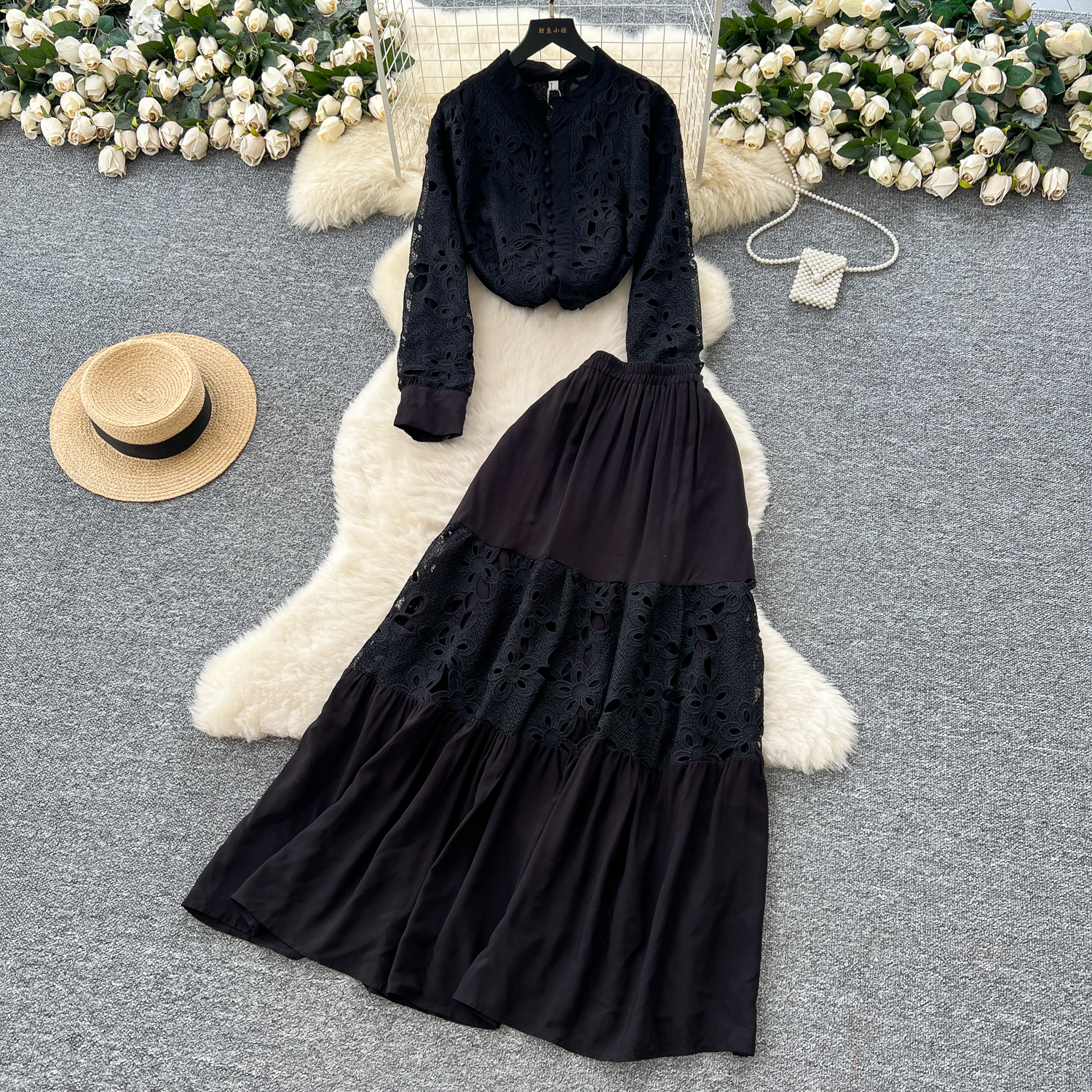 French court style suit, fashionable and heavy industry, with hollowed out hook flower embroidery, long sleeved shirt and high waisted skirt French court style suit, fashionable and heavy industry, with hollowed out hook flower embroidery, long sleeved shirt and high waisted skirt
