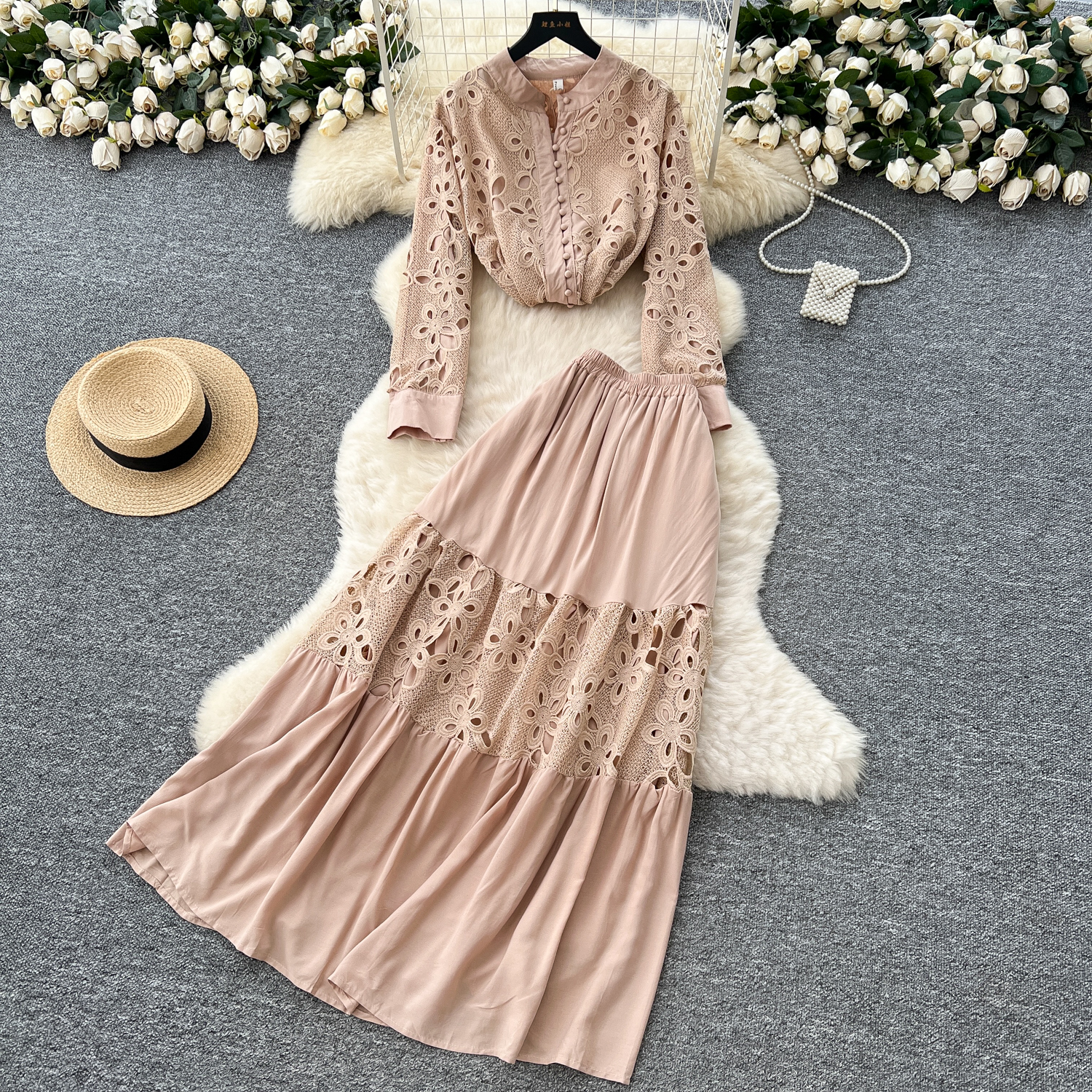 French court style suit, fashionable and heavy industry, with hollowed out hook flower embroidery, long sleeved shirt and high waisted skirt French court style suit, fashionable and heavy industry, with hollowed out hook flower embroidery, long sleeved shirt and high waisted skirt