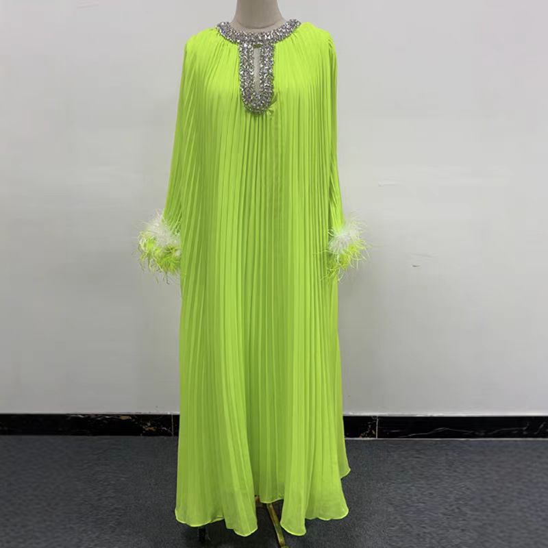 High end elegant dress for women in autumn 2024, new heavy industry diamond studded round neck loose fur patchwork pleated long skirt