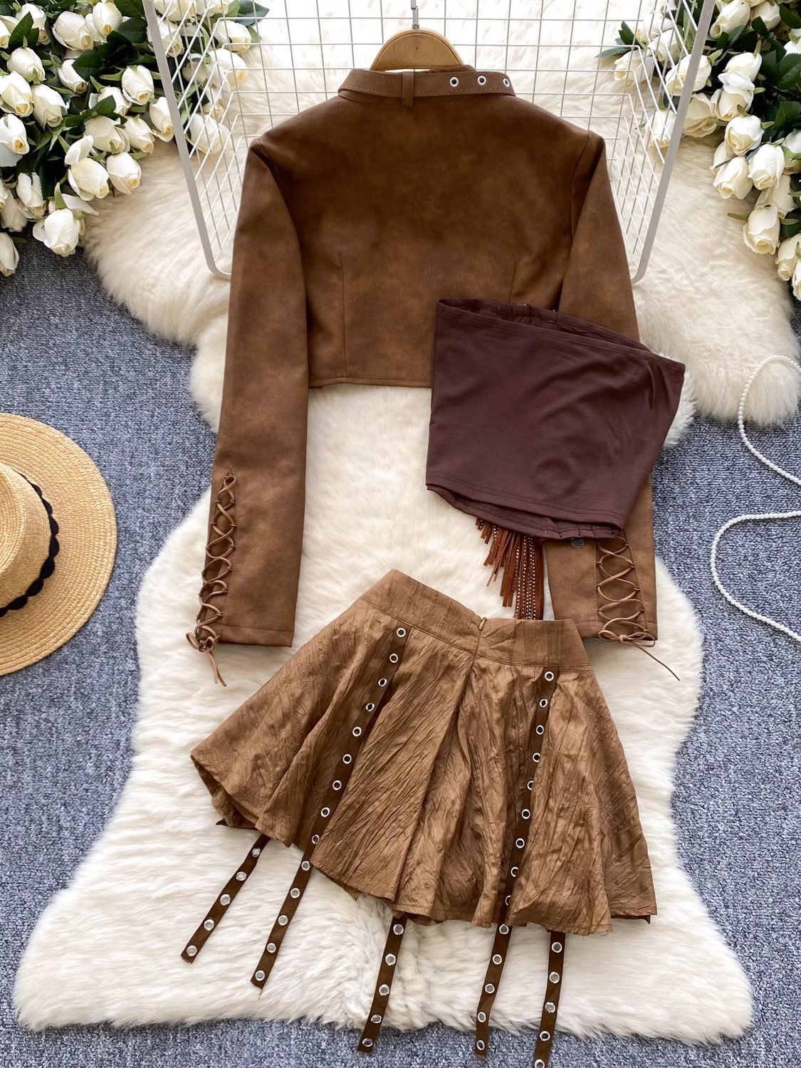 Holiday outfit for women, retro interior, tassel strapless vest, ribbon irregular skirt+long sleeved short jacket Holiday outfit for women, retro interior, tassel strapless vest, ribbon irregular skirt+long sleeved short jacket
