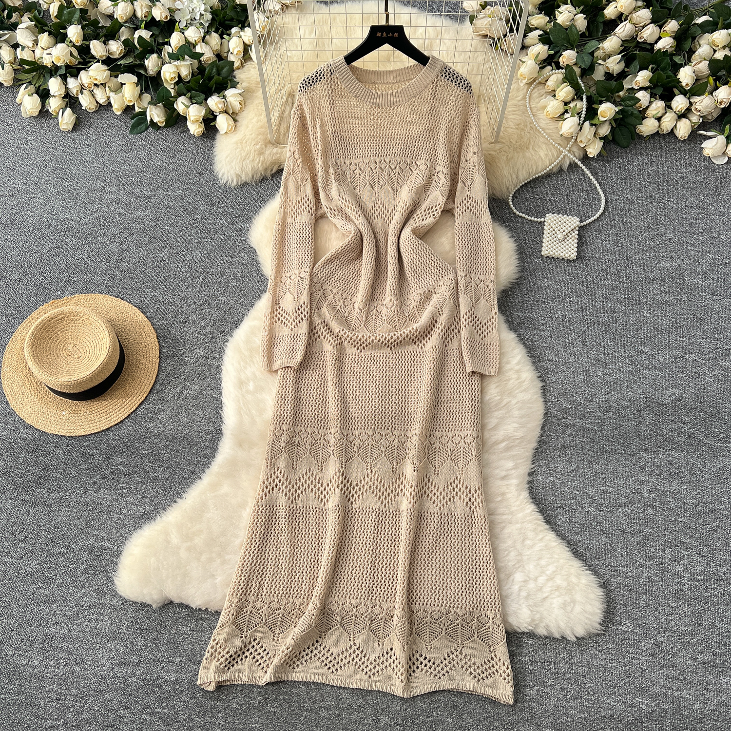 Korean gentle style, age reducing and lazy style, hollowed out hook and flower knitted dress, women's interior with camisole dress, two-piece set Korean gentle style, age reducing and lazy style, hollowed out hook and flower knitted dress, women's interior with camisole dress, two-piece set
