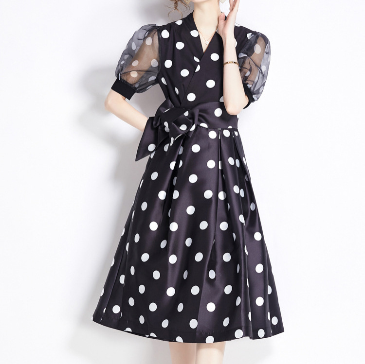 Evening gown for women, high-end light luxury socialite, bubble sleeve dress, design sense, waist cinching strap, fluffy French long dress