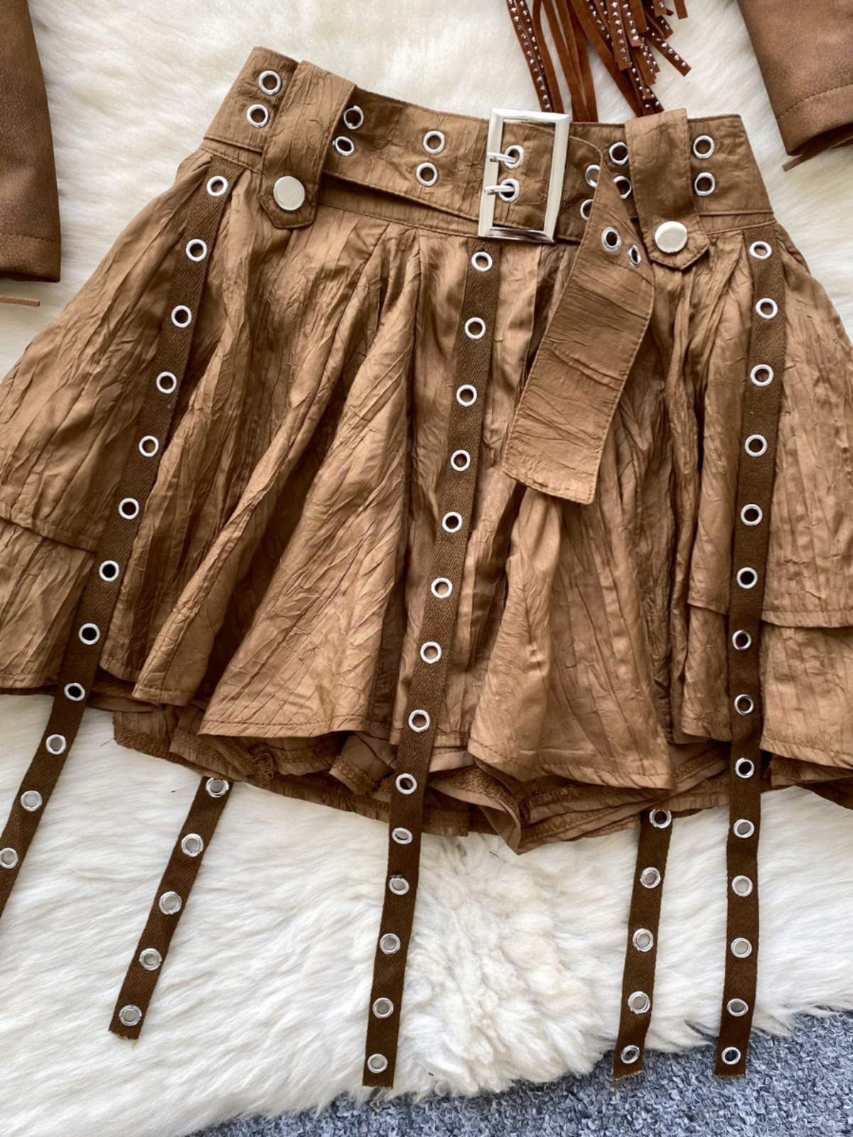 Holiday outfit for women, retro interior, tassel strapless vest, ribbon irregular skirt+long sleeved short jacket Holiday outfit for women, retro interior, tassel strapless vest, ribbon irregular skirt+long sleeved short jacket