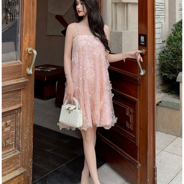 2025 new socialite Qianjin style mini dress with three-dimensional floral heavy industry sequins inlaid with diamonds and hanging neck design for women