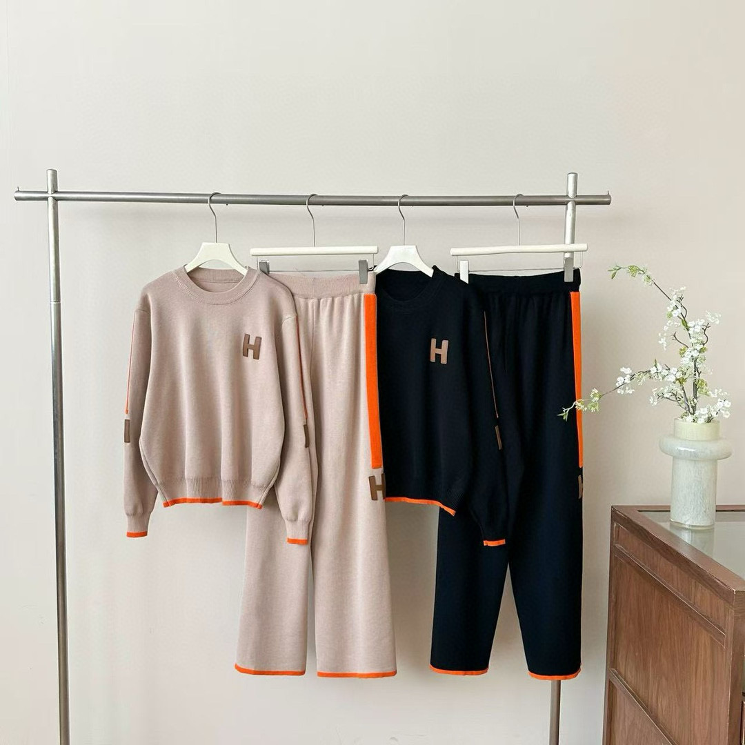 2024 autumn and winter new round neck sweater base shirt women's embroidered knitted sweater long sleeved top two-piece set high waist wide leg 2024 autumn and winter new round neck sweater base shirt women's embroidered knitted sweater long sleeved top two-piece set high waist wide leg