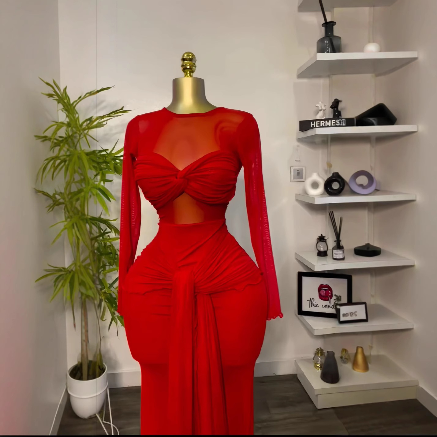 European and American cross-border women's clothing 2025 early spring new item solid color long sleeved round neck wrapped chest tight temperament long dress