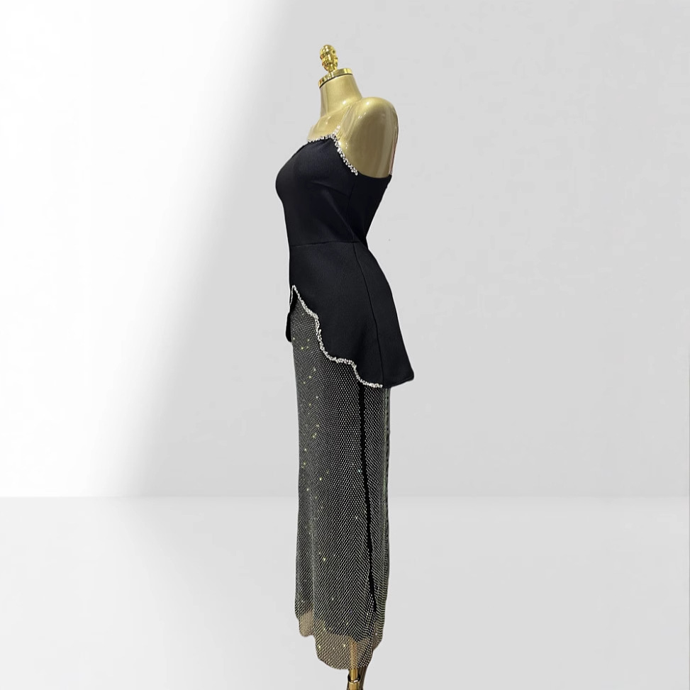 Diamond edging, mesh diamond skirt, black strapless half skirt set, fashionable party and dinner dress Diamond edging, mesh diamond skirt, black strapless half skirt set, fashionable party and dinner dress