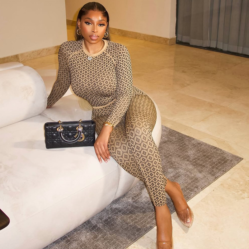 European and American cross-border casual home women's slim fit elastic waistband jumpsuit, fashionable printed round neck long sleeved jumpsuit