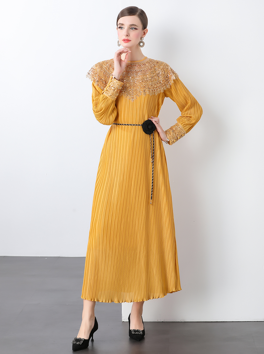 Factory direct sales of Miyake wrinkles in 10 colors available for customer order in large quantities Factory direct sales of Miyake wrinkles in 10 colors available for customer order in large quantities