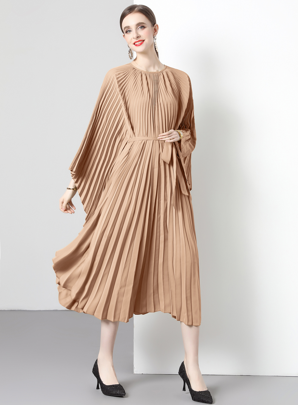 Miyake pleated original quality bat sleeve 5.5-meter oversized skirt accordion pleated dress Miyake pleated original quality bat sleeve 5.5-meter oversized skirt accordion pleated dress