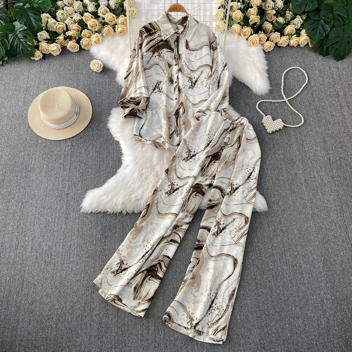 Korean casual design loose print lapel long sleeved shirt+high waist slimming straight leg wide leg pants two-piece set Korean casual design loose print lapel long sleeved shirt+high waist slimming straight leg wide leg pants two-piece set