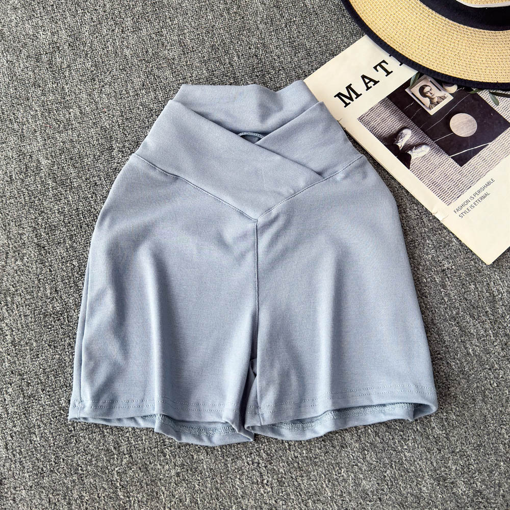 Spicy girl style V-waist slim fit brown high waisted shorts for women in spring and summer, fashionable and versatile, casual and trendy, slimming and hip hugging pants Spicy girl style V-waist slim fit brown high waisted shorts for women in spring and summer, fashionable and versatile, casual and trendy, slimming and hip hugging pants