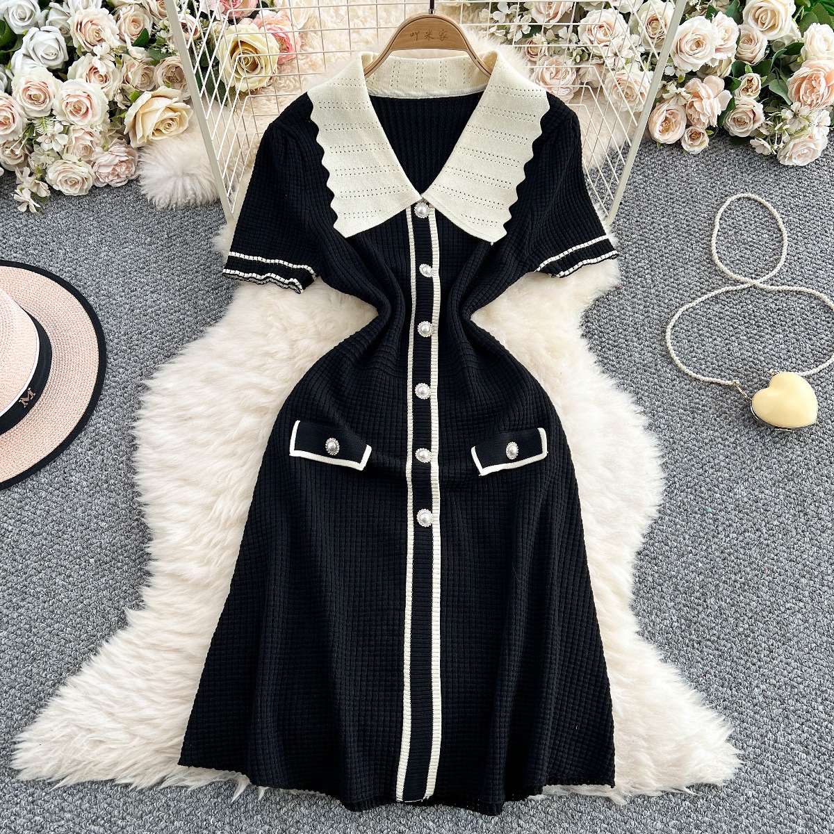 Temperament contrasting doll neck short sleeved knitted dress for women with a niche design sense, single breasted slim fit and slimming mid length skirt Temperament contrasting doll neck short sleeved knitted dress for women with a niche design sense, single breasted slim fit and slimming mid length skirt