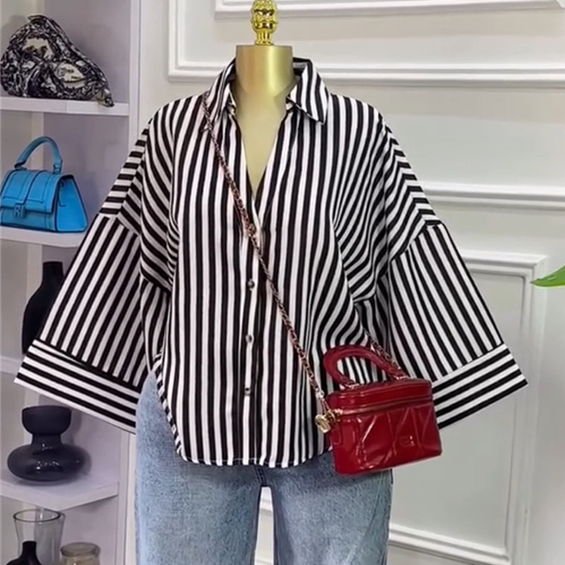 European and American Cross border Women's Clothing 2025 Autumn New Style Fashionable Loose and Sweet Design Sense Collar Striped Shirt Top