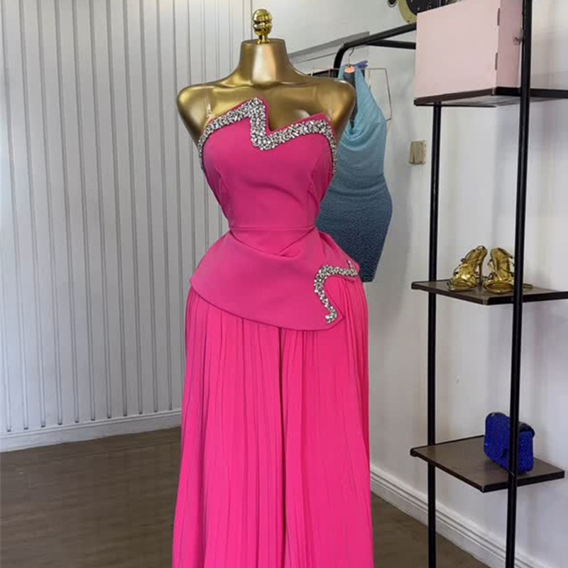 European and American cross-border women's clothing 2025 summer new heavy industry strapless and diamond studded irregular top, pleated wide leg pants set European and American cross-border women's clothing 2025 summer new heavy industry strapless and diamond studded irregular top, pleated wide leg pants set