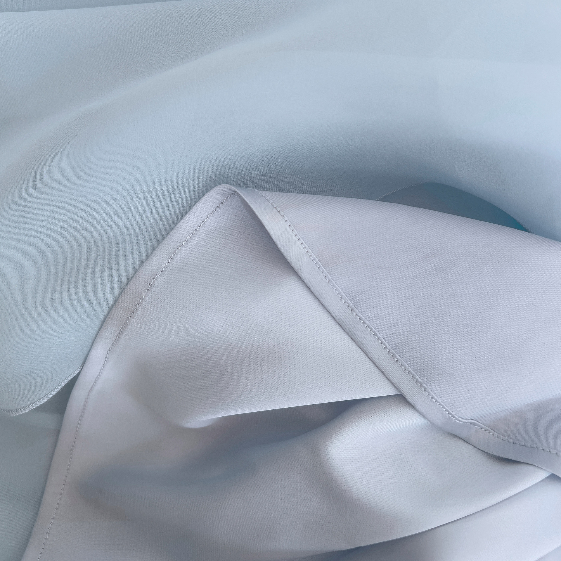 Elegant blue dress with camisole and neck hanging, elegant temperament and socialite. Long cake skirt with ruffled edges. Age reducing dress 69320 Elegant blue dress with camisole and neck hanging, elegant temperament and socialite. Long cake skirt with ruffled edges. Age reducing dress 69320