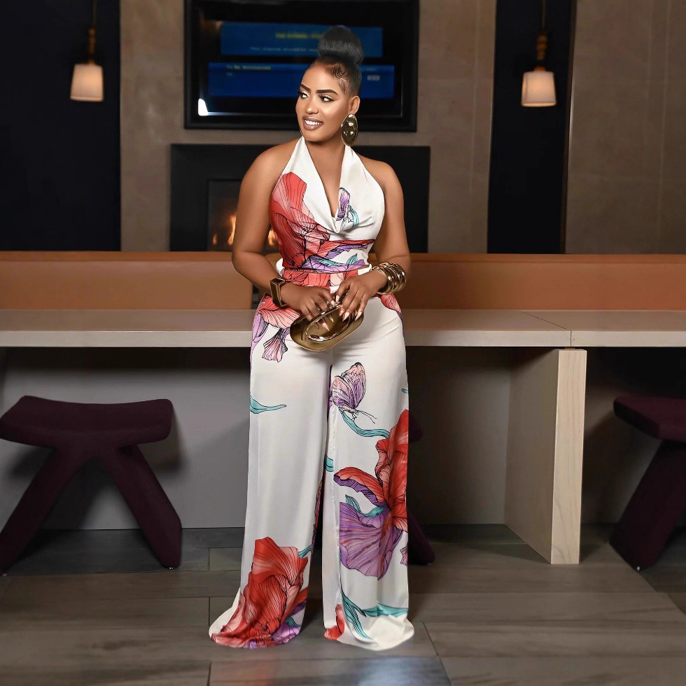 Spot 2025 Cross border European and American Style Commuter Hanging Neck, Bareback Printed Sleeveless White Top, Wide Leg Pants 2-piece Set