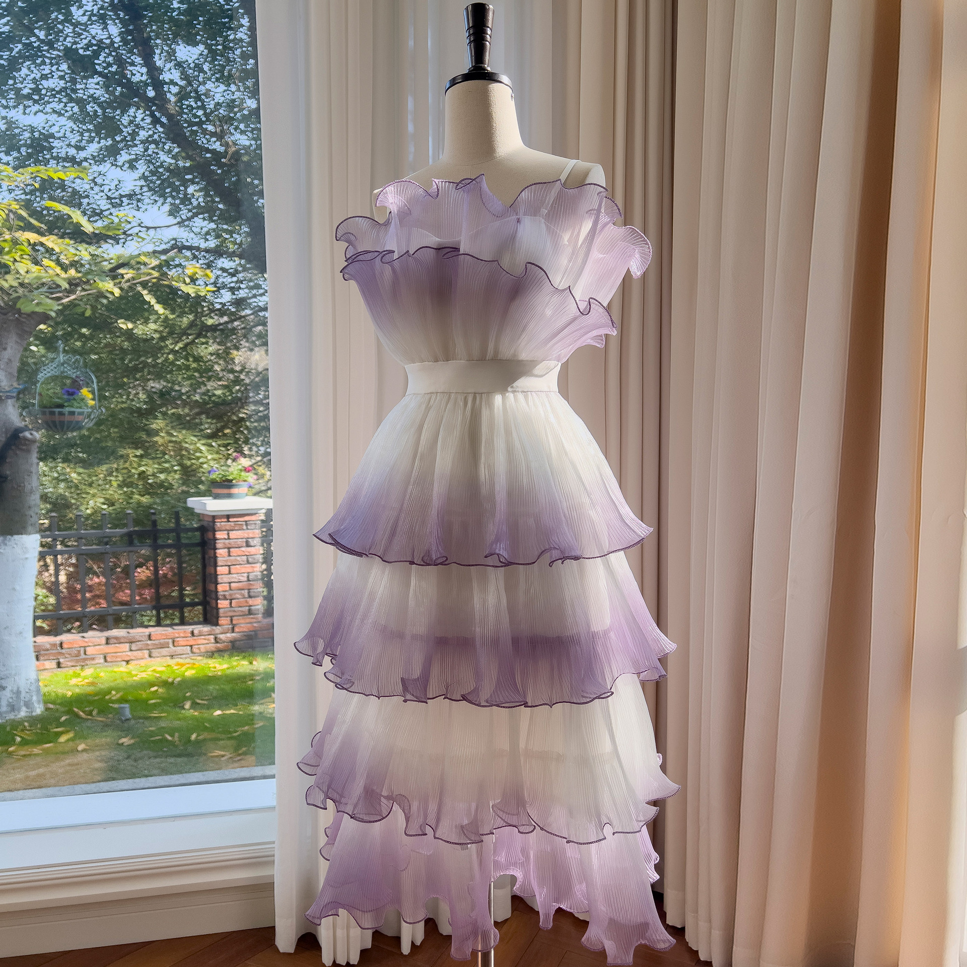 Temperament, socialite style, strapless strapless gradient purple dress, long cut waist slimming cake dress, dress 68571 Temperament, socialite style, strapless strapless gradient purple dress, long cut waist slimming cake dress, dress 68571