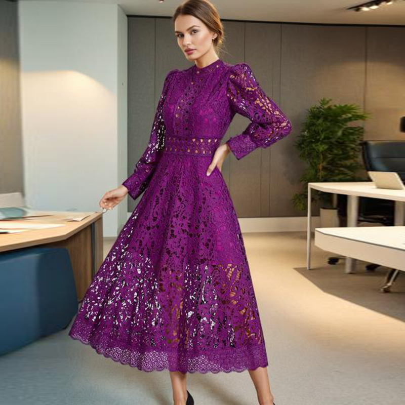 Design sense heavy embroidery A-line long skirt 2025 autumn new fashion elegant hollow bubble sleeve dress for women