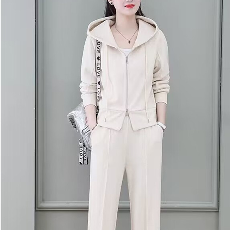 Spring and Autumn Leisure Sportswear Set for Women 2025 Spring New Style Salt Series Light Mature Hoodie Coat Wide Leg Pants Two Piece Set Spring and Autumn Leisure Sportswear Set for Women 2025 Spring New Style Salt Series Light Mature Hoodie Coat Wide Leg Pants Two Piece Set