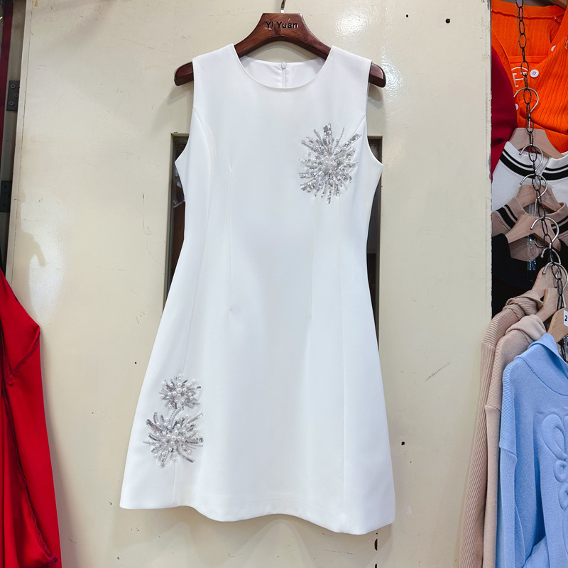 Thirteen line French high-end temperament heavy industry diamond flower decoration waist cinching short vest dress C2 # 2550 Thirteen line French high-end temperament heavy industry diamond flower decoration waist cinching short vest dress C2 # 2550