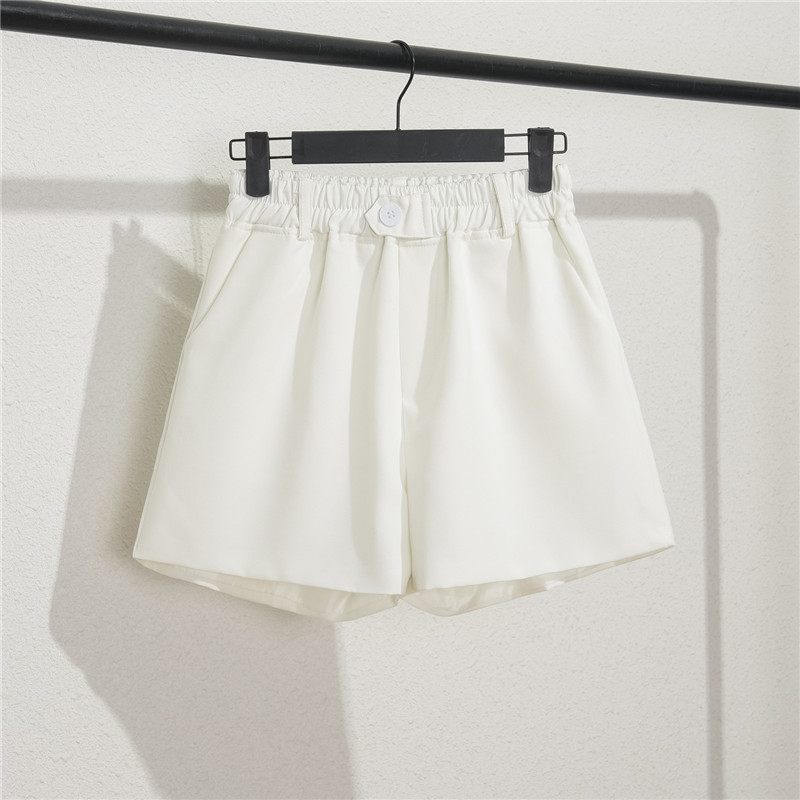 Real time shooting of suit shorts for women in summer 2025, new high waisted loose grey five quarter pants straight leg Hong Kong style casual pants Real time shooting of suit shorts for women in summer 2025, new high waisted loose grey five quarter pants straight leg Hong Kong style casual pants