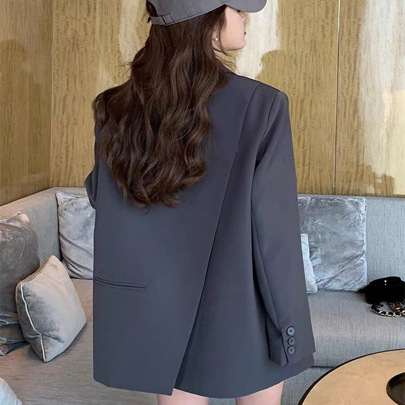 Grey suit jacket for women in Spring and Autumn 2025, new style for spring, high-end and casual, small and short Korean style design suit