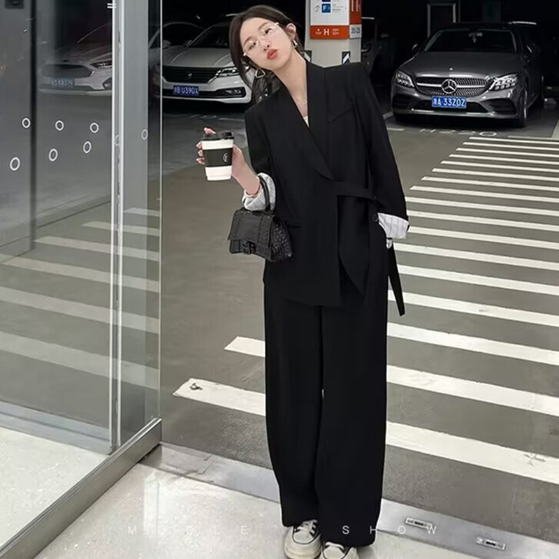 Small suit set 2025 new fashionable versatile small suit set slim fit little fairy set small suit for women