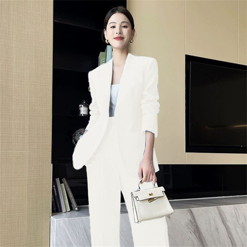 Spring and Autumn Korean version medium long slim fit small suit set for women in the spring of 2025, paired with explosive street casual suit temperament for women Spring and Autumn Korean version medium long slim fit small suit set for women in the spring of 2025, paired with explosive street casual suit temperament for women
