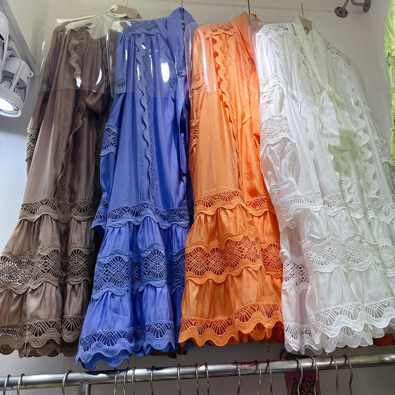 Thirteen Rows Australia Station European and American niche hollow lace splicing tie waist short A-line dress C1 # 1398