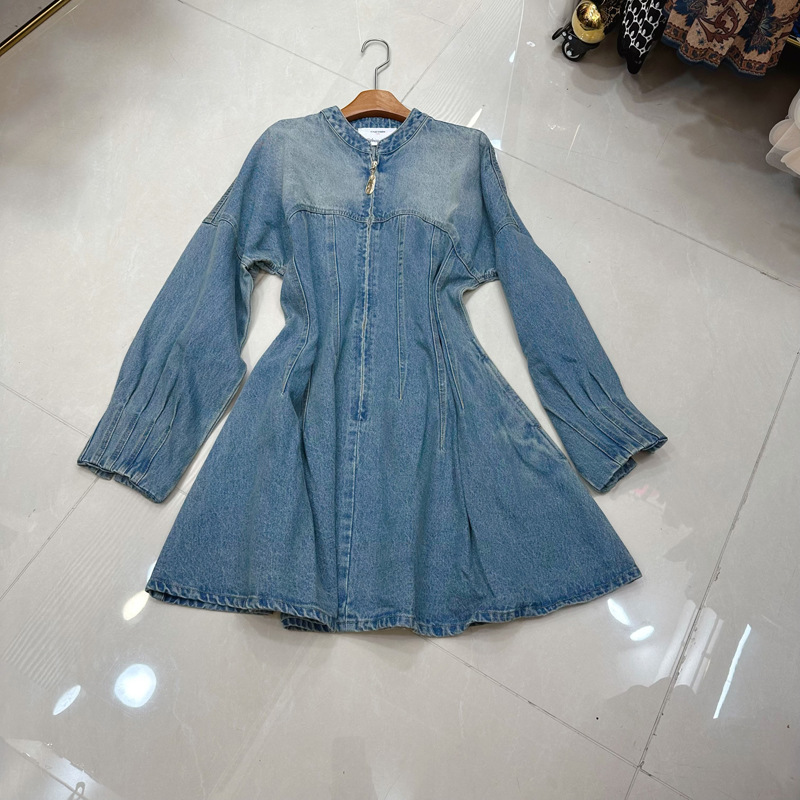 Thirteen lines of Australian niche design, niche pleated waist, fluffy long sleeved denim dress, A2 # 8353 Thirteen lines of Australian niche design, niche pleated waist, fluffy long sleeved denim dress, A2 # 8353