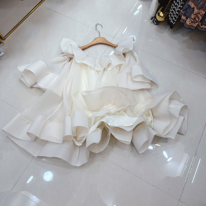 Thirteen line Australian niche versatile slimming one shoulder lotus leaf edge design sense niche dress A2 # 8351