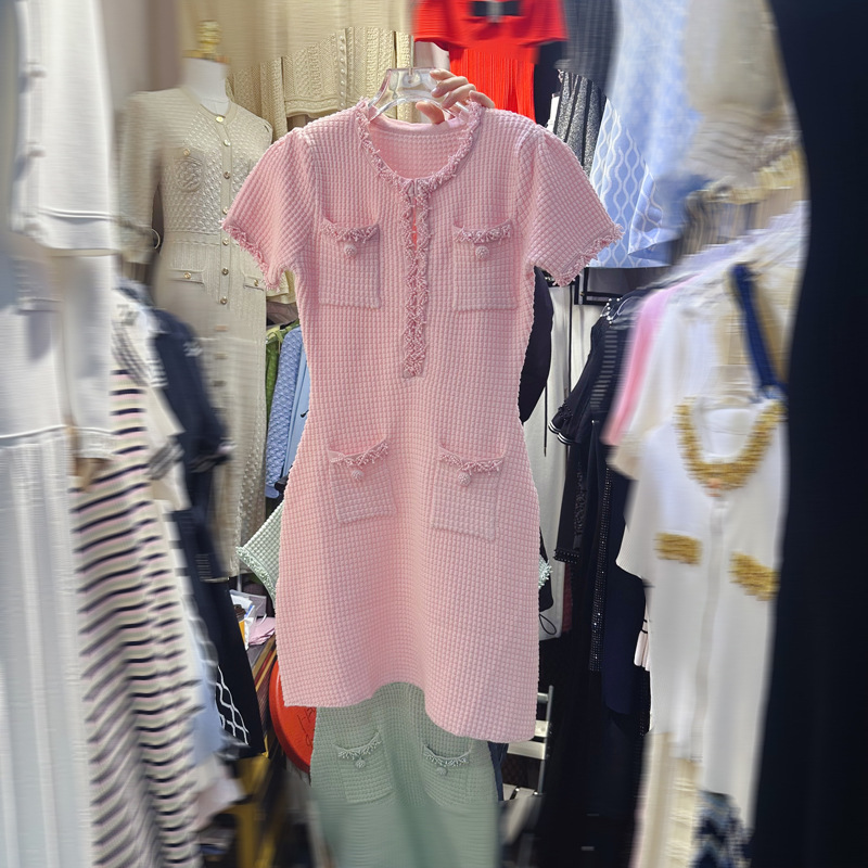 Thirteen Rows New Sweet Heavy Industry Knitted Dress with Small Fragrant Style and High Grade Retro Hip hugging Short Skirt C1 # 1660 Thirteen Rows New Sweet Heavy Industry Knitted Dress with Small Fragrant Style and High Grade Retro Hip hugging Short Skirt C1 # 1660