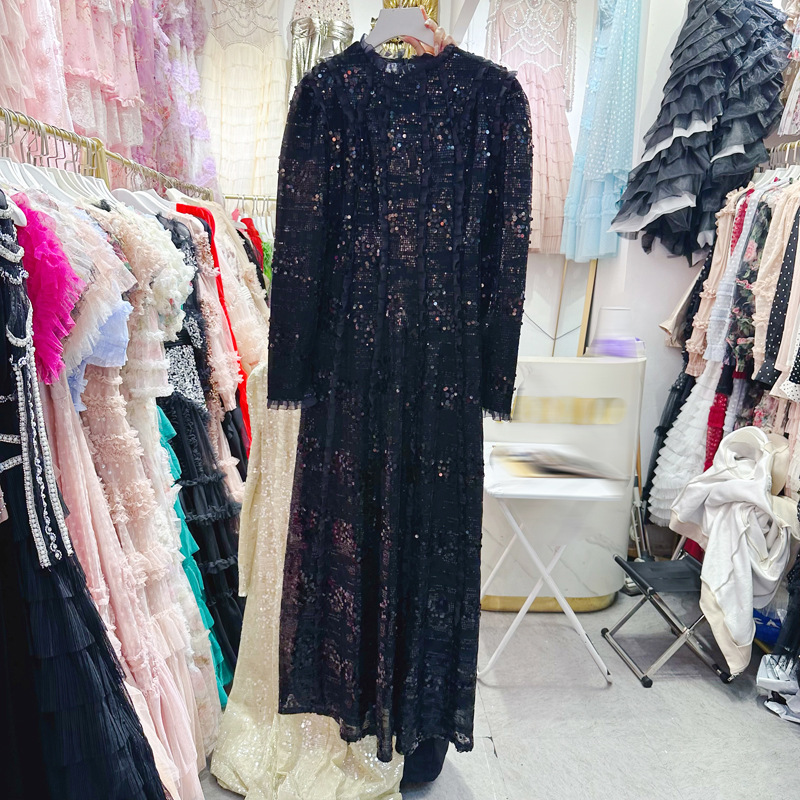 Thirteen line Australian niche light luxury evening dress, high-end heavy industry sequin black fungus edge long sleeved dress A2 # 8306 Thirteen line Australian niche light luxury evening dress, high-end heavy industry sequin black fungus edge long sleeved dress A2 # 8306