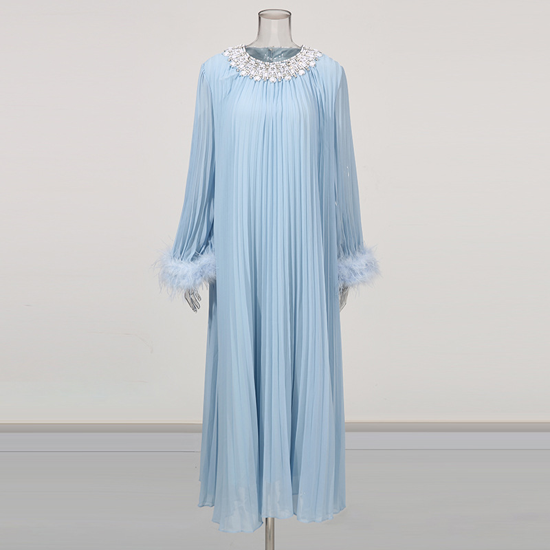 Australian fashion brand high-end dress 2025 new nail bead ostrich fur decoration vacation chiffon big swing dress Australian fashion brand high-end dress 2025 new nail bead ostrich fur decoration vacation chiffon big swing dress