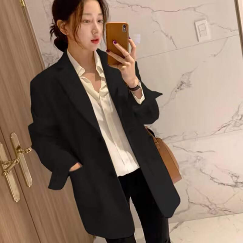 Green suit jacket for women in the spring and autumn of 2025, new small size with one button fashion trend and versatile temperament suit Green suit jacket for women in the spring and autumn of 2025, new small size with one button fashion trend and versatile temperament suit