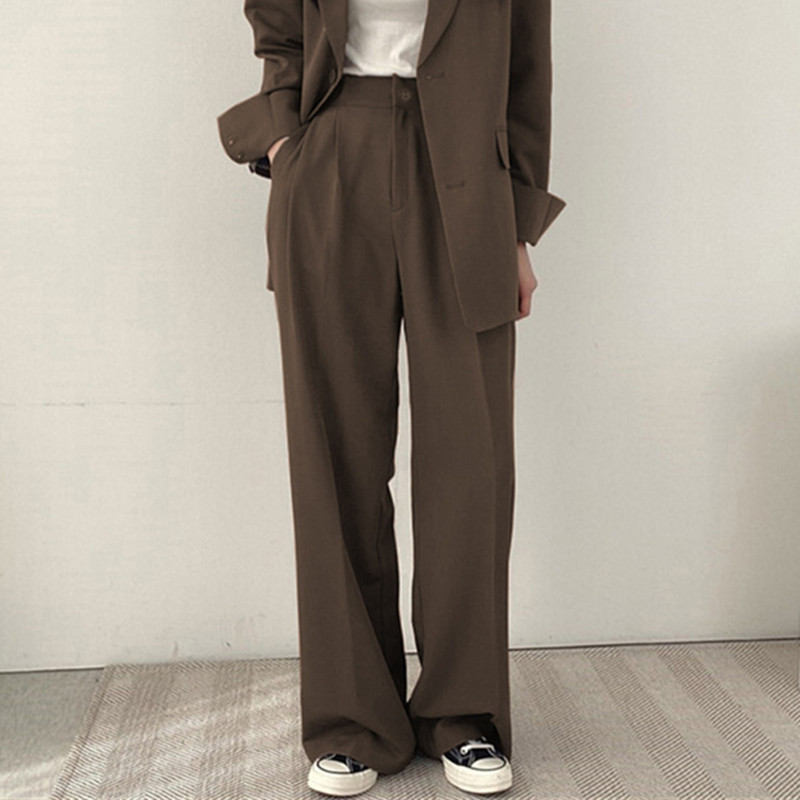 Black suit pants for women in Spring and Autumn 2025, new straight leg hanging feeling, oversized pants, small professional casual cigarette pipe pants Black suit pants for women in Spring and Autumn 2025, new straight leg hanging feeling, oversized pants, small professional casual cigarette pipe pants