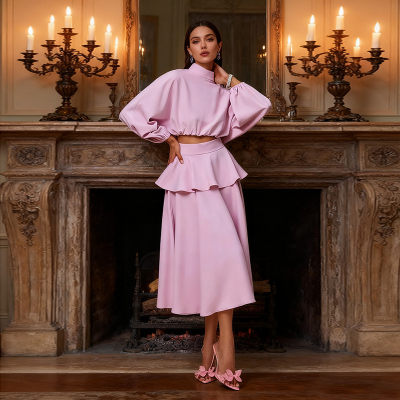 Atmosphere vacation style set 2025 summer new fashionable short top+high waist slimming lotus leaf skirt two-piece set